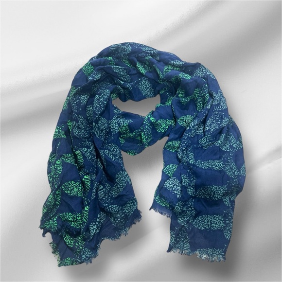 Club Monaco Blue and Green Shimmering Scarf - Picture 1 of 3